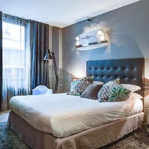 4* Hotell Ze