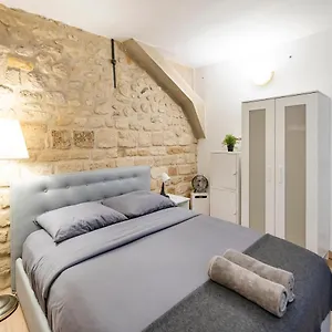 Apartamento Entre Opéra Et Montmartre, París