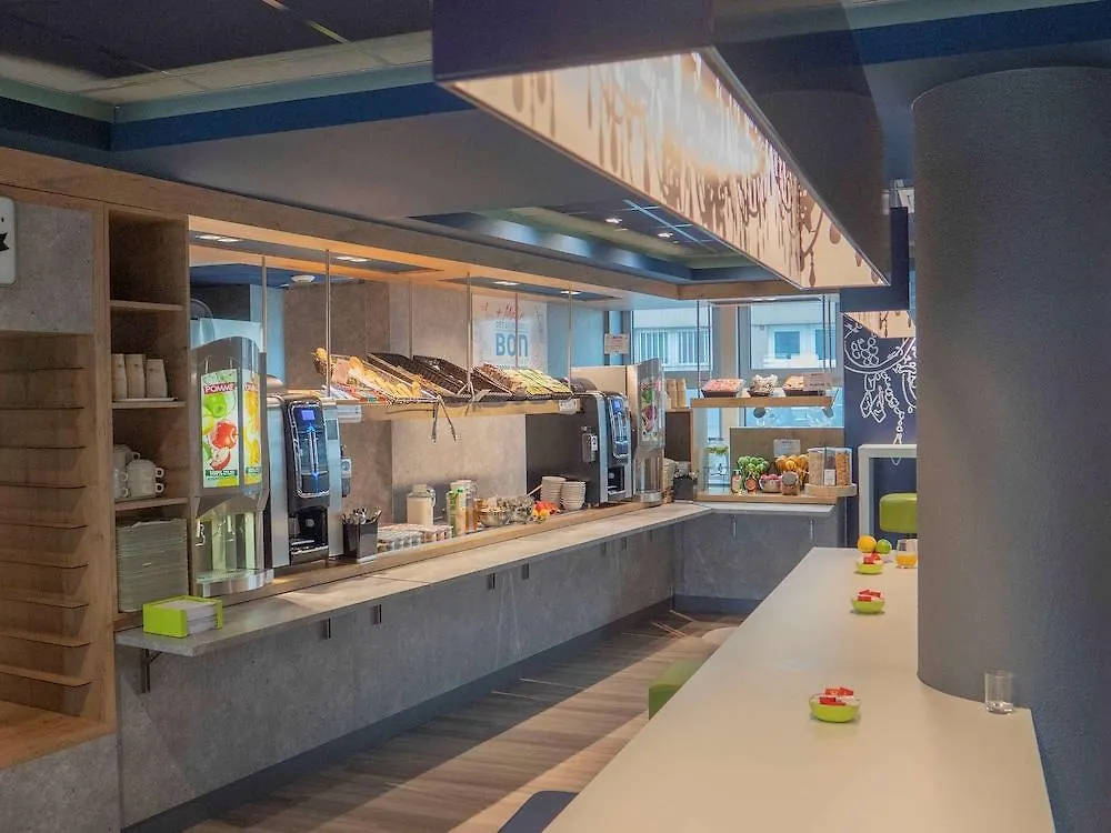 ** Hotel Ibis Budget Porte D'Orleans París Francia